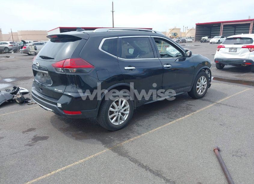 Photo 4 of 2020 Nissan Rogue SV INTELLIGENT AWD (VIN 5N1AT2MV3LC743392)