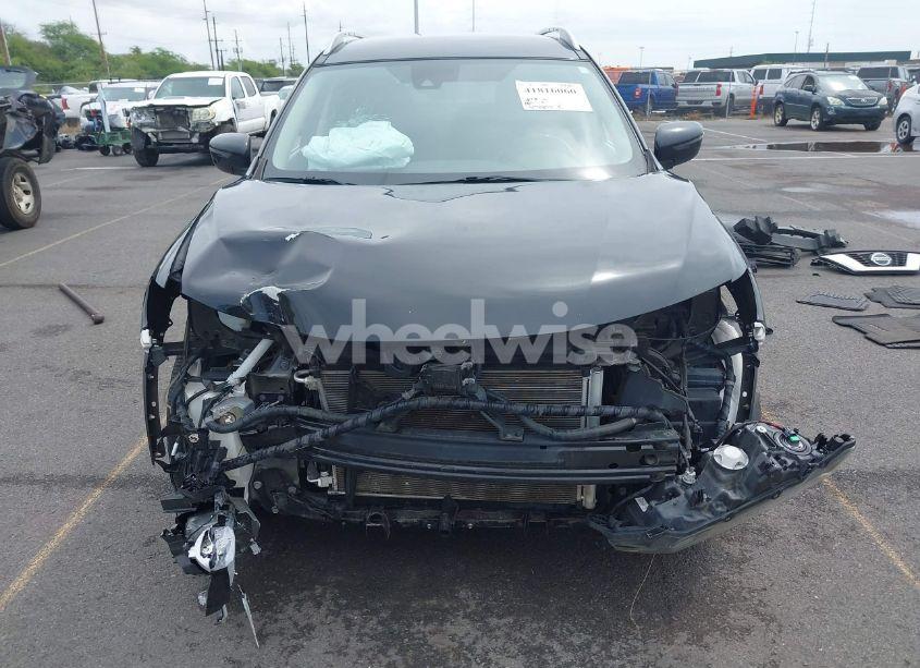 Photo 6 of 2020 Nissan Rogue SV INTELLIGENT AWD (VIN 5N1AT2MV3LC743392)