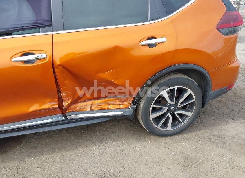 Photo 6 of 2020 Nissan Rogue SL INTELLIGENT AWD (VIN 5N1AT2MV3LC748821)