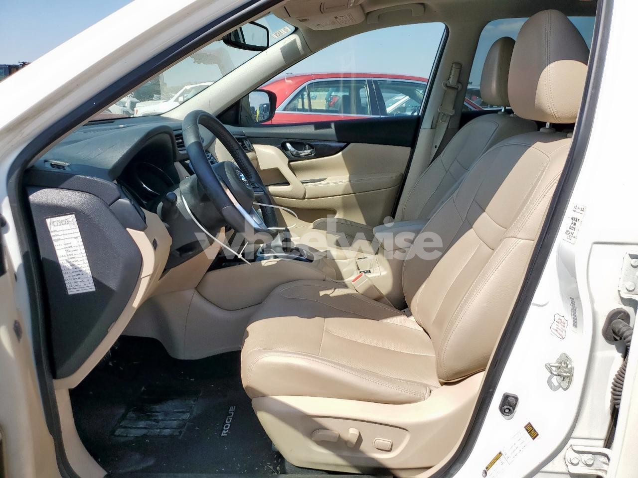 Photo 7 of 2019 NISSAN ROGUE S (VIN 5N1AT2MV3LC759169)