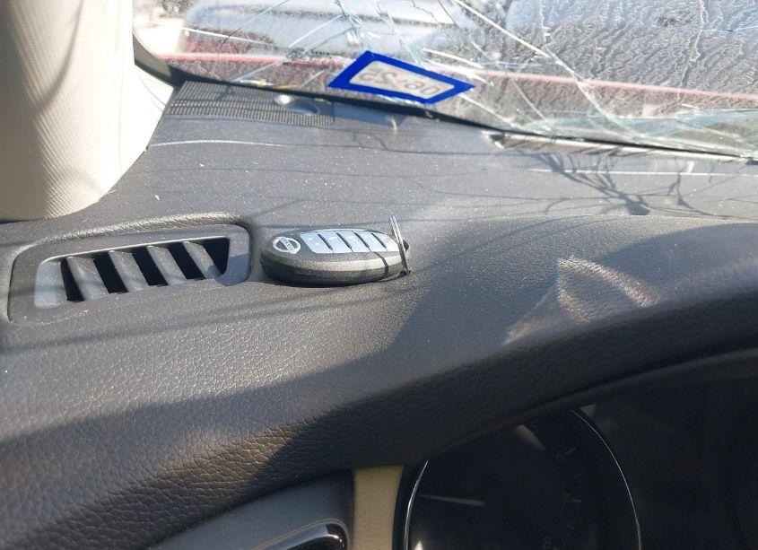 Photo 11 of 2020 Nissan Rogue SV INTELLIGENT AWD (VIN 5N1AT2MV3LC781334)