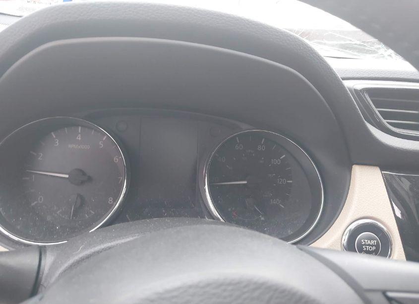 Photo 7 of 2020 Nissan Rogue SV INTELLIGENT AWD (VIN 5N1AT2MV3LC781334)