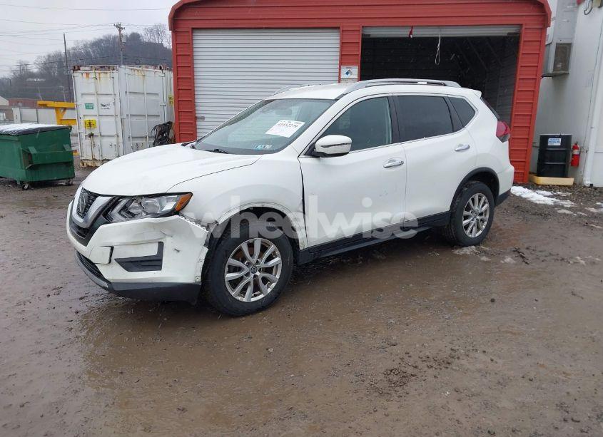 Photo 2 of 2020 Nissan Rogue SV INTELLIGENT AWD (VIN 5N1AT2MV3LC795525)