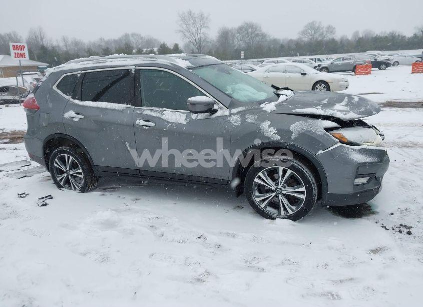 Photo 13 of 2020 Nissan Rogue S INTELLIGENT AWD/SL INTELLIGENT AWD/SV INTELLIGENT AWD (VIN 5N1AT2MV3LC806443)