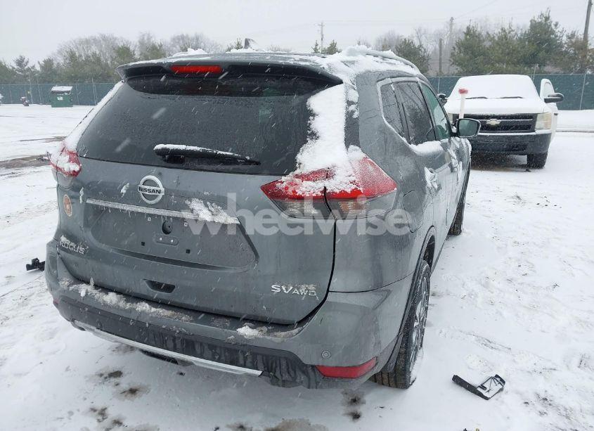 Photo 4 of 2020 Nissan Rogue S INTELLIGENT AWD/SL INTELLIGENT AWD/SV INTELLIGENT AWD (VIN 5N1AT2MV3LC806443)