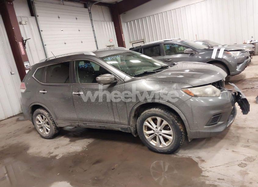 Photo 13 of 2014 Nissan Rogue SV (VIN 5N1AT2MV4EC771768)