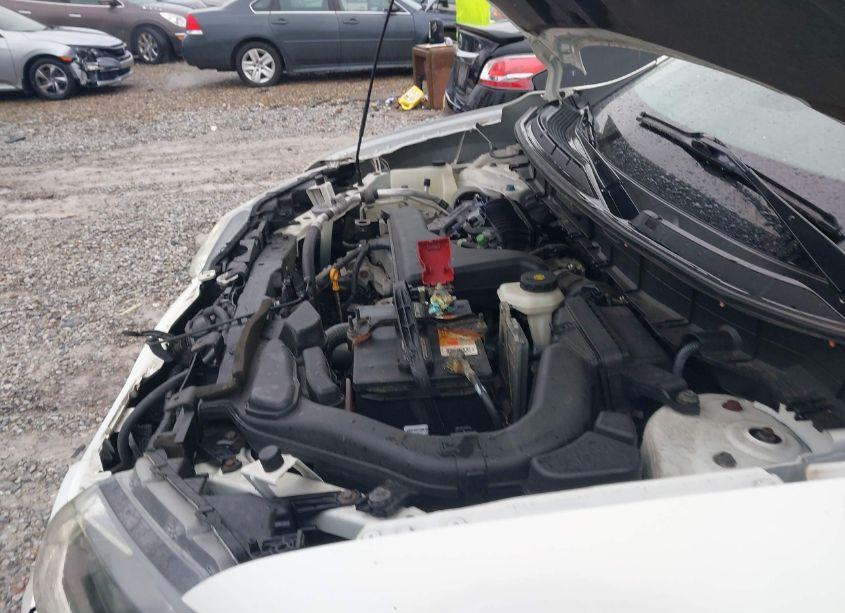 Photo 10 of 2014 Nissan Rogue SV (VIN 5N1AT2MV4EC810732)