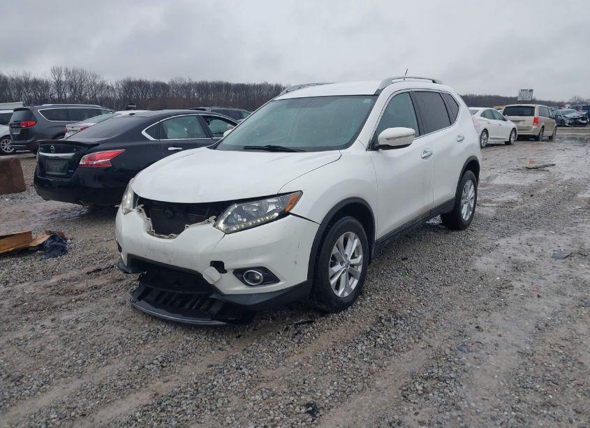 Photo 2 of 2014 Nissan Rogue SV (VIN 5N1AT2MV4EC810732)