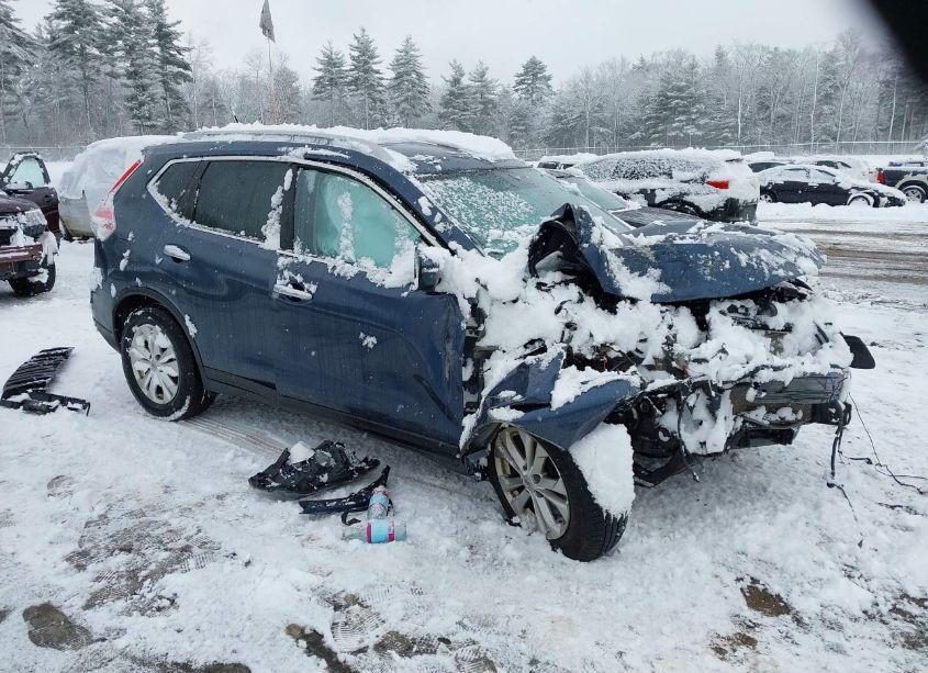 2014 Nissan Rogue SV (VIN 5N1AT2MV4EC865018) main photo