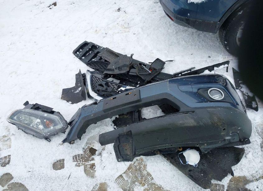 Photo 11 of 2014 Nissan Rogue SV (VIN 5N1AT2MV4EC865018)