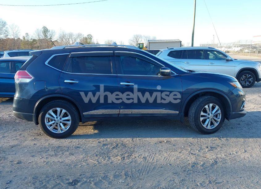 Photo 13 of 2015 Nissan Rogue SV (VIN 5N1AT2MV4FC751988)