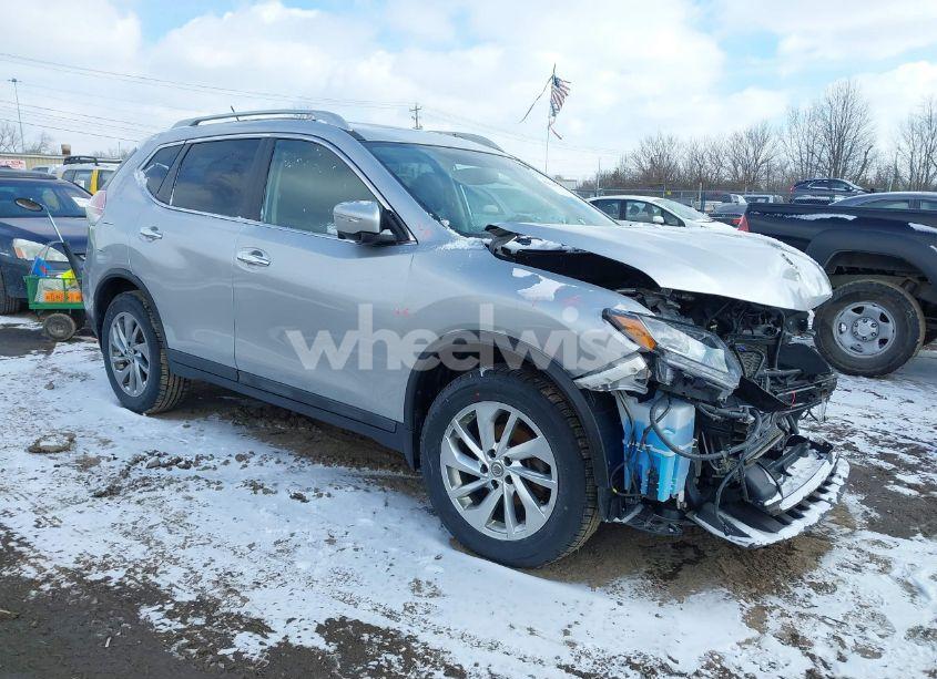 2015 Nissan Rogue SL (VIN 5N1AT2MV4FC781427) main photo
