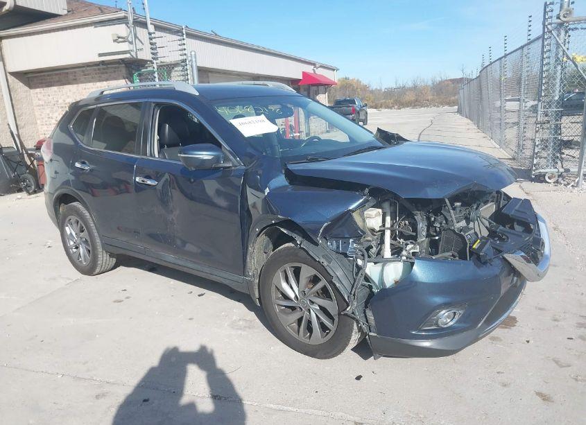 2015 Nissan Rogue SL (VIN 5N1AT2MV4FC781668) main photo