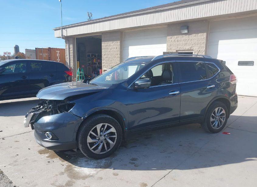 Photo 2 of 2015 Nissan Rogue SL (VIN 5N1AT2MV4FC781668)