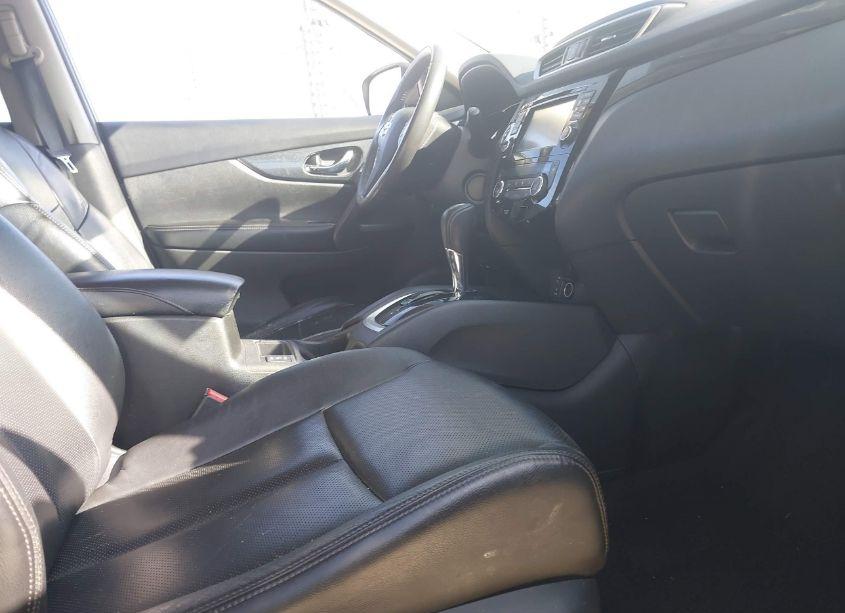 Photo 5 of 2015 Nissan Rogue SL (VIN 5N1AT2MV4FC781668)