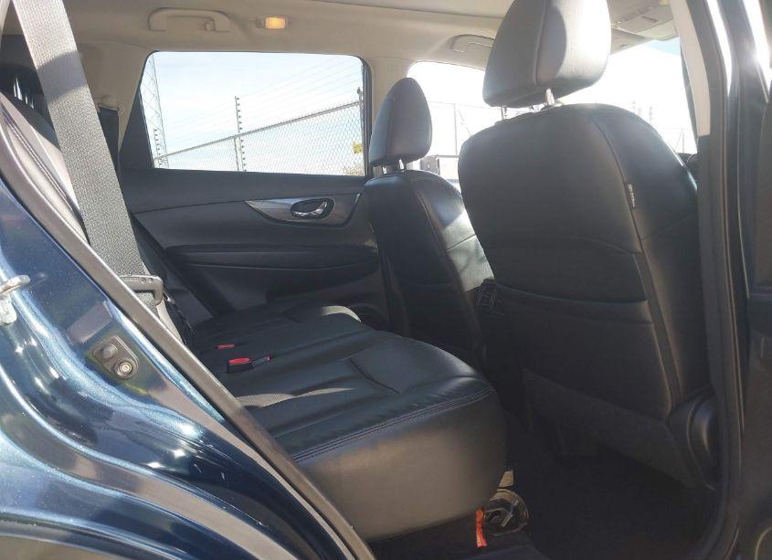 Photo 8 of 2015 Nissan Rogue SL (VIN 5N1AT2MV4FC781668)