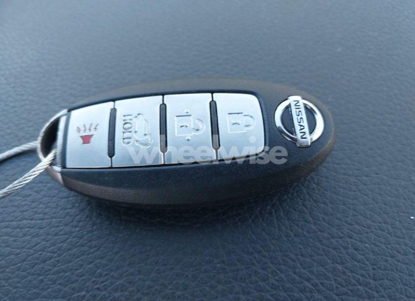 Photo 11 of 2015 Nissan Rogue SL (VIN 5N1AT2MV4FC810036)