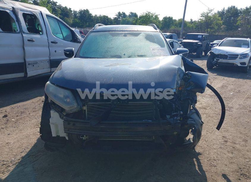 Photo 13 of 2015 Nissan Rogue SV (VIN 5N1AT2MV4FC841240)