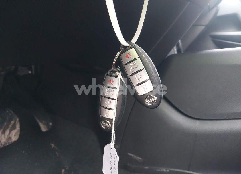 Photo 11 of 2015 Nissan Rogue SV (VIN 5N1AT2MV4FC842226)