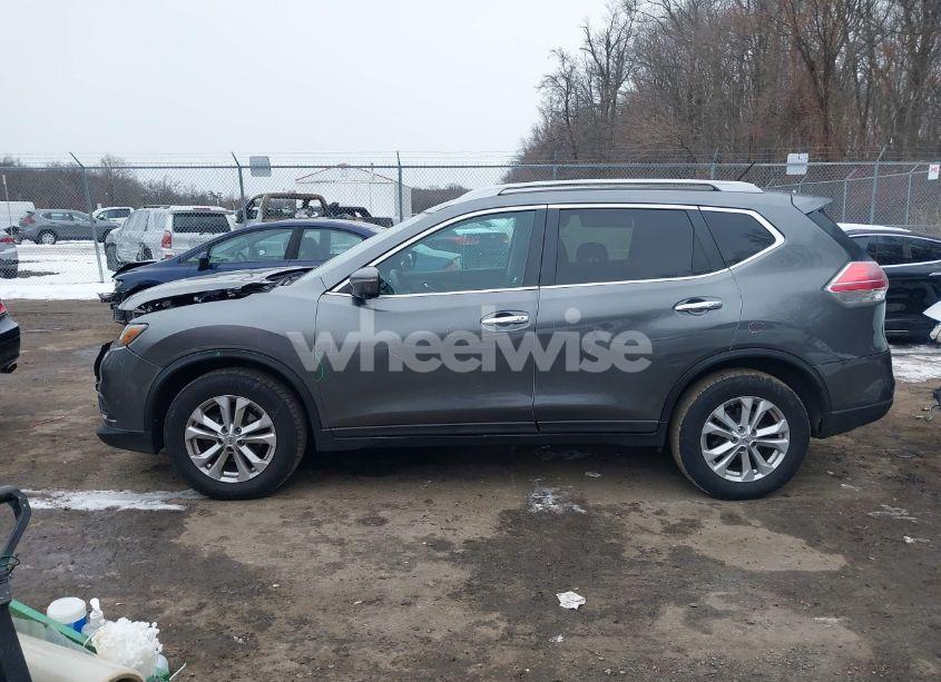 Photo 14 of 2015 Nissan Rogue SV (VIN 5N1AT2MV4FC842226)
