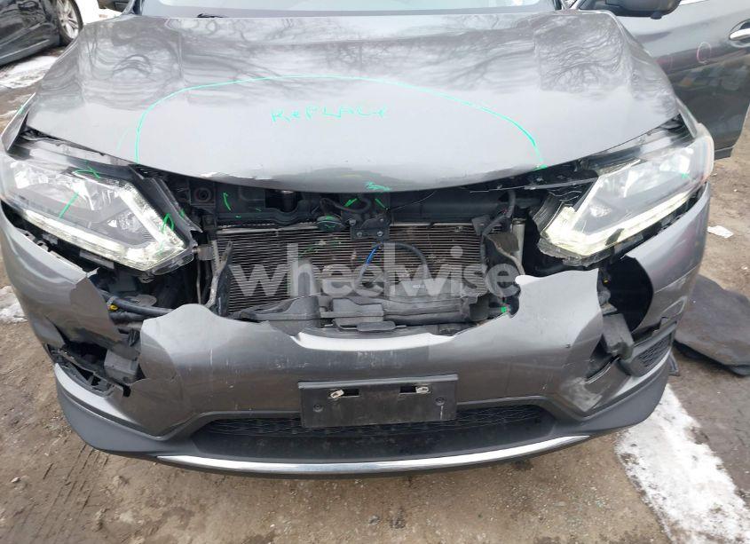 Photo 6 of 2015 Nissan Rogue SV (VIN 5N1AT2MV4FC842226)