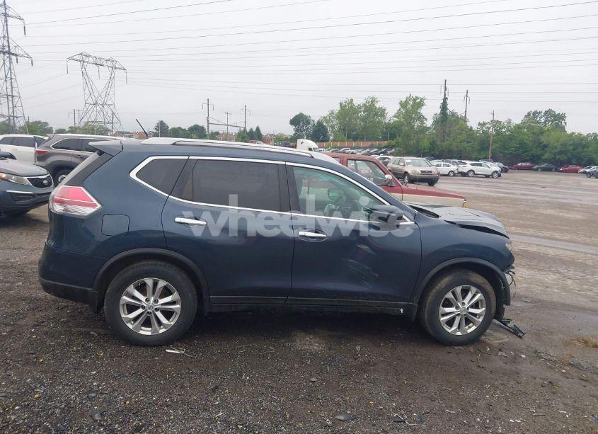 Photo 13 of 2015 Nissan Rogue SV (VIN 5N1AT2MV4FC885612)