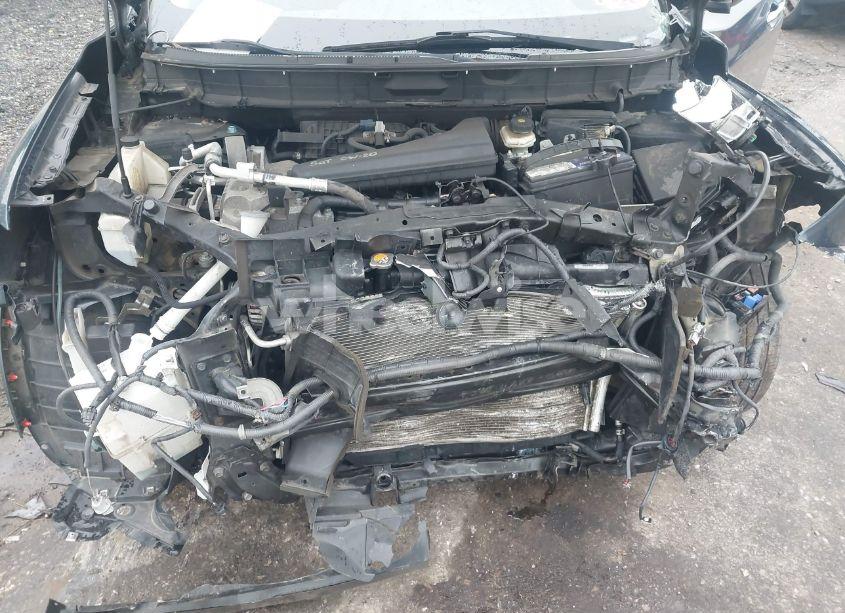 Photo 17 of 2015 Nissan Rogue SV (VIN 5N1AT2MV4FC885612)