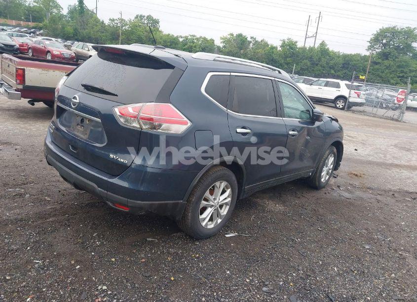 Photo 4 of 2015 Nissan Rogue SV (VIN 5N1AT2MV4FC885612)