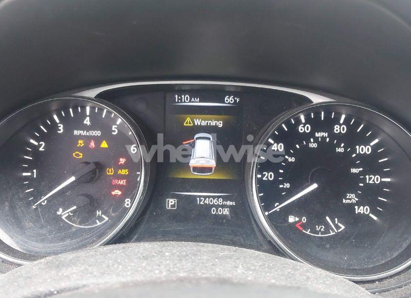 Photo 7 of 2015 Nissan Rogue SV (VIN 5N1AT2MV4FC885612)