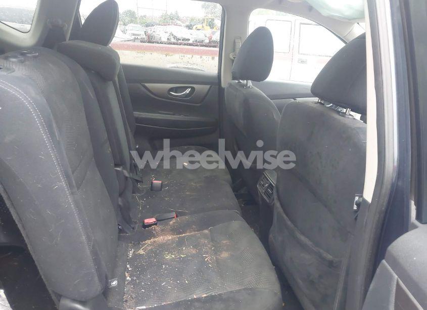 Photo 8 of 2015 Nissan Rogue SV (VIN 5N1AT2MV4FC885612)