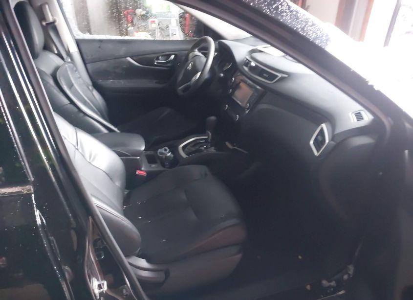 Photo 5 of 2015 Nissan Rogue SL (VIN 5N1AT2MV4FC905888)