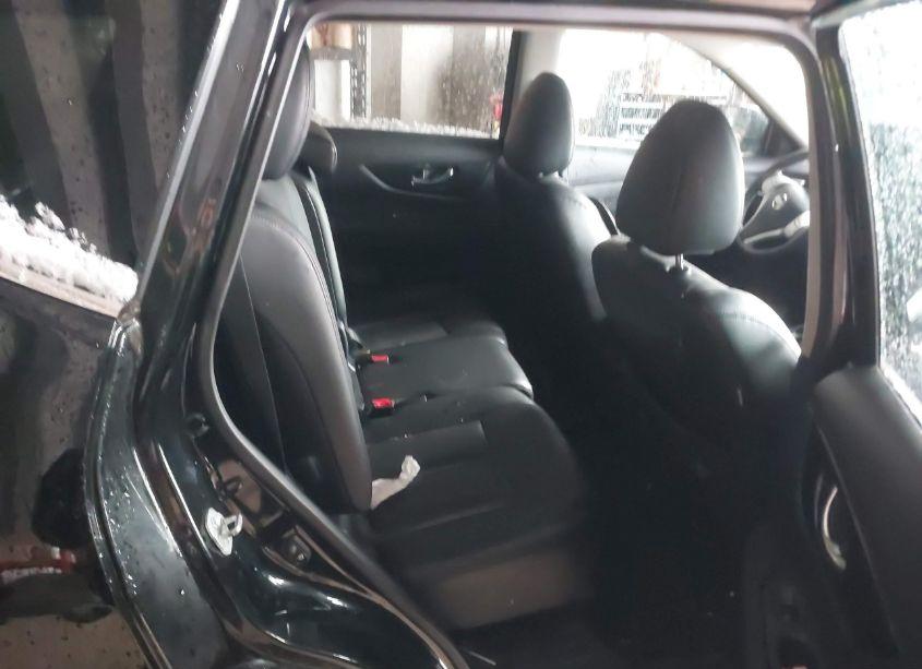 Photo 8 of 2015 Nissan Rogue SL (VIN 5N1AT2MV4FC905888)