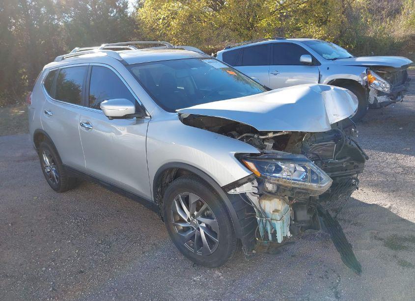 2015 Nissan Rogue SL (VIN 5N1AT2MV4FC913909) main photo