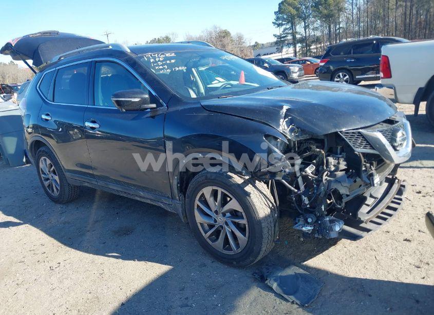 2015 Nissan Rogue SL (VIN 5N1AT2MV4FC921380) main photo