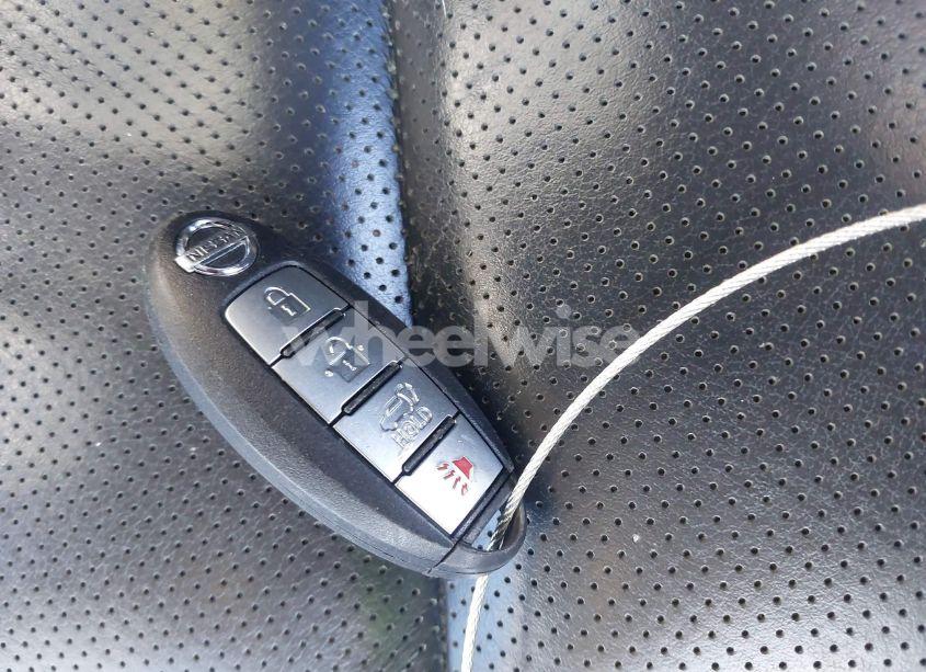 Photo 11 of 2015 Nissan Rogue SL (VIN 5N1AT2MV4FC921380)