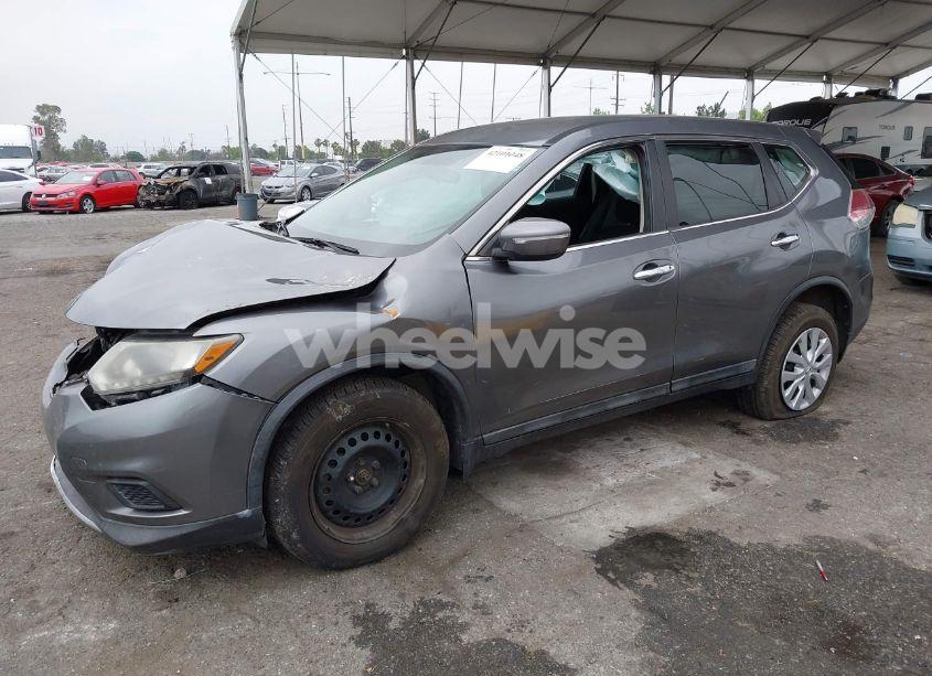 Photo 2 of 2015 Nissan Rogue S (VIN 5N1AT2MV4FC925882)