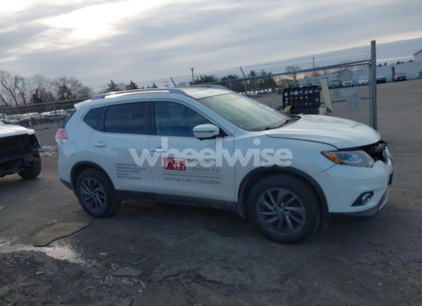 Photo 13 of 2016 Nissan Rogue SL (VIN 5N1AT2MV4GC740958)
