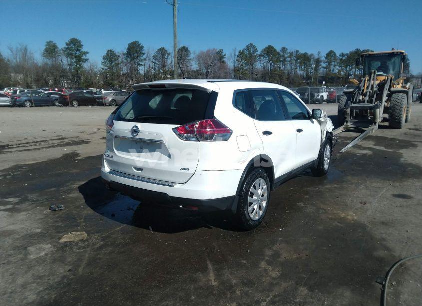 Photo 4 of 2016 Nissan Rogue S (VIN 5N1AT2MV4GC813598)