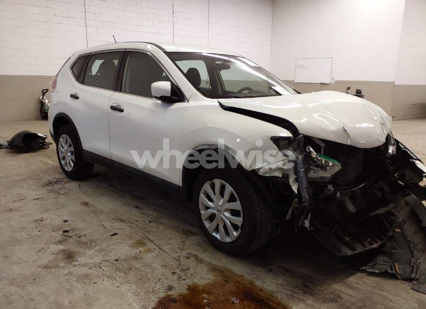 2016 Nissan Rogue S/SL/SV (VIN 5N1AT2MV4GC822351) main photo