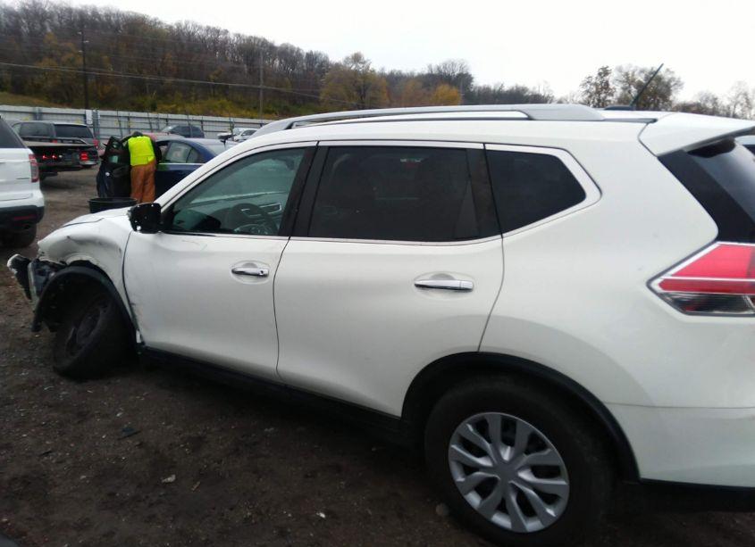 Photo 14 of 2016 Nissan Rogue S (VIN 5N1AT2MV4GC847346)