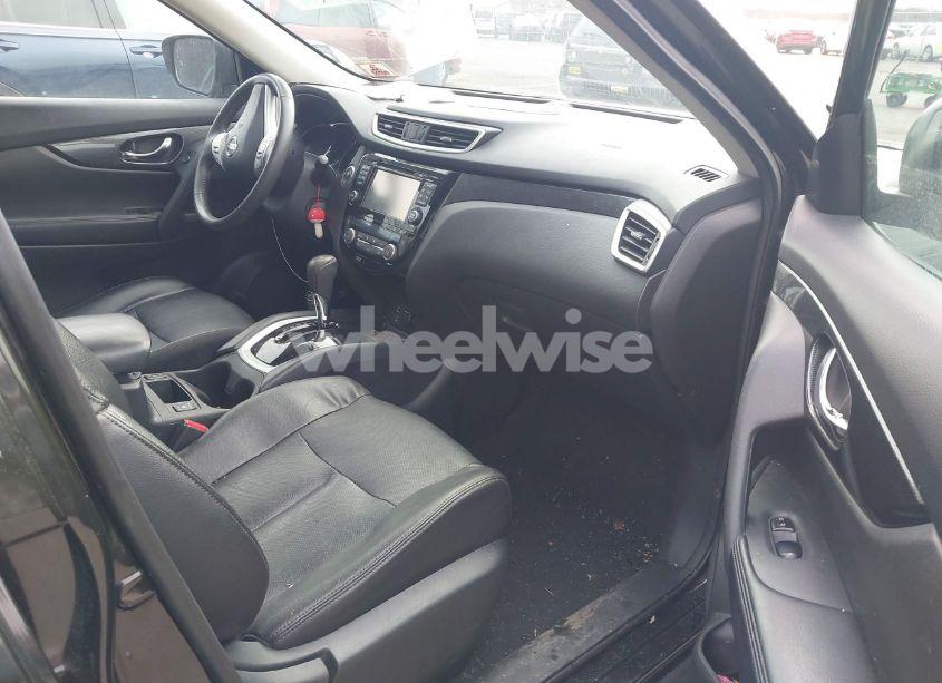 Photo 5 of 2016 Nissan Rogue SL (VIN 5N1AT2MV4GC877592)