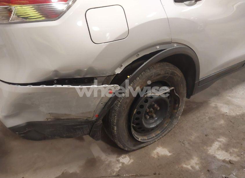 Photo 6 of 2016 Nissan Rogue S (VIN 5N1AT2MV4GC890360)