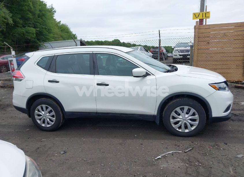 Photo 13 of 2016 Nissan Rogue S (VIN 5N1AT2MV4GC917024)