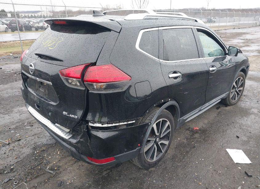 Photo 4 of 2017 Nissan Rogue SL (VIN 5N1AT2MV4HC731694)