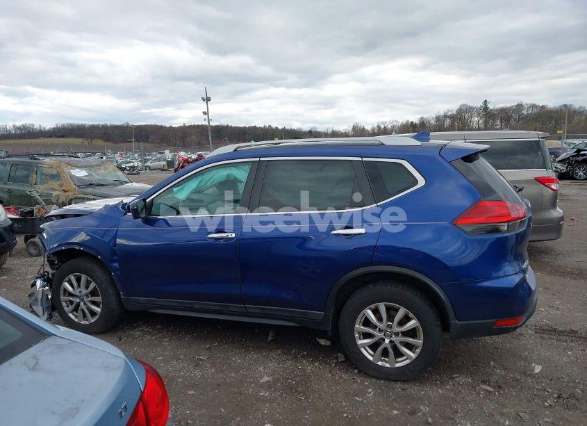 Photo 14 of 2017 Nissan Rogue SV (VIN 5N1AT2MV4HC739181)