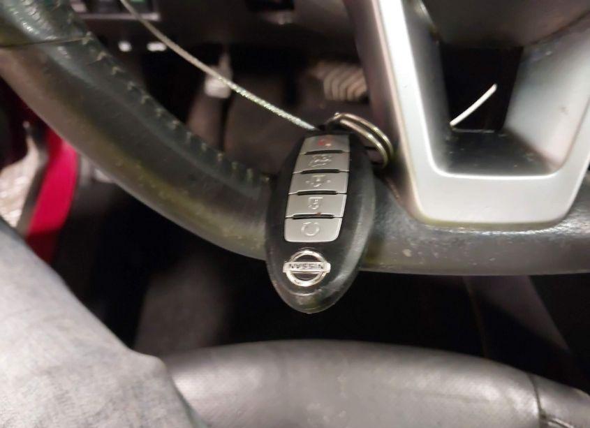 Photo 11 of 2017 Nissan Rogue SL (VIN 5N1AT2MV4HC760032)