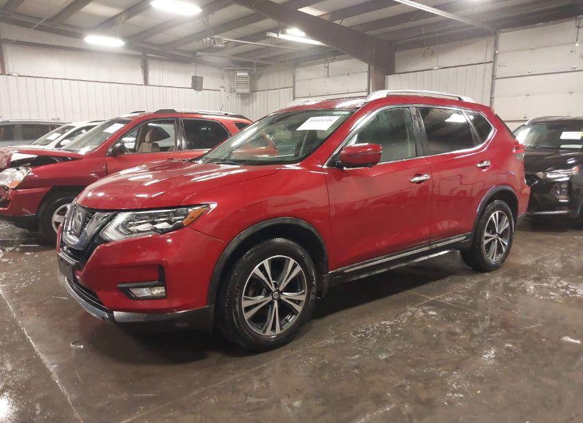 Photo 2 of 2017 Nissan Rogue SL (VIN 5N1AT2MV4HC760032)