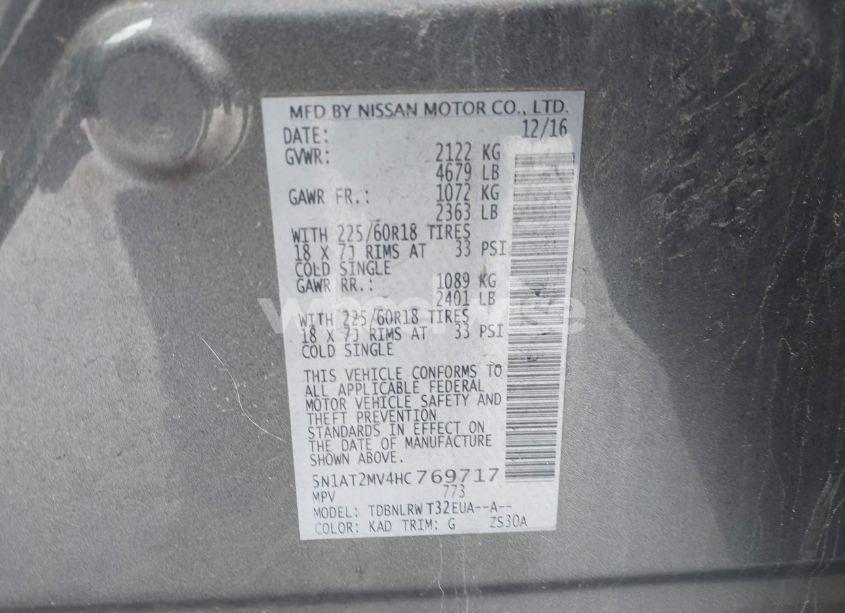 Photo 9 of 2017 Nissan Rogue SL (VIN 5N1AT2MV4HC769717)