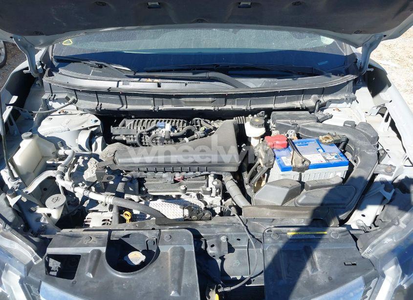 Photo 10 of 2017 Nissan Rogue SL (VIN 5N1AT2MV4HC787053)