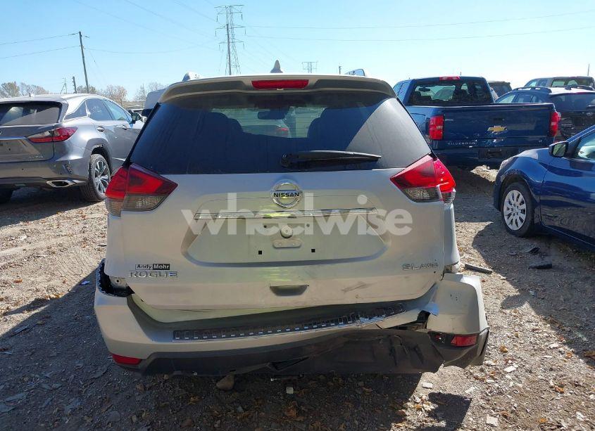Photo 16 of 2017 Nissan Rogue SL (VIN 5N1AT2MV4HC787053)
